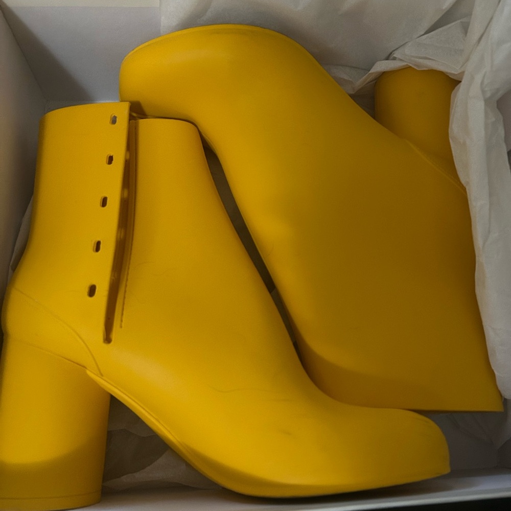 Maison Martin Margiela Yellow Block Heel Ankle Boots